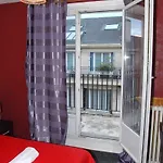 Hotel Des Arcades Hotel