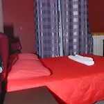 Hotel Hotel Des Arcades 2*