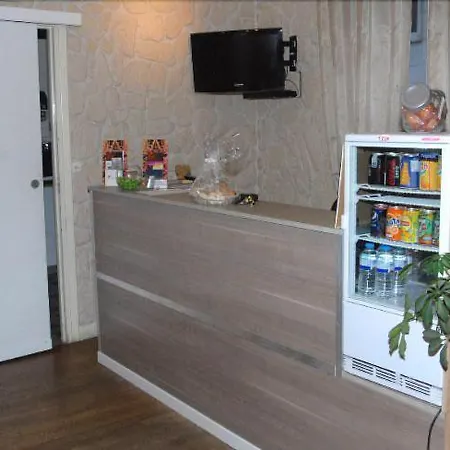 Les Arcades Hotel 2*