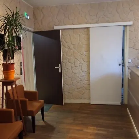 Hotel Des Arcades Hotel