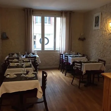 Des Arcades 酒店 鲁昂