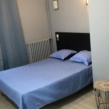 Hotel Des Arcades Hotel 2*