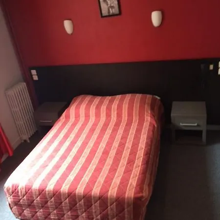 Hotel Des Arcades 2*