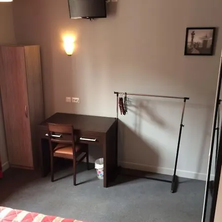 Hotel Hotel Des Arcades 2*