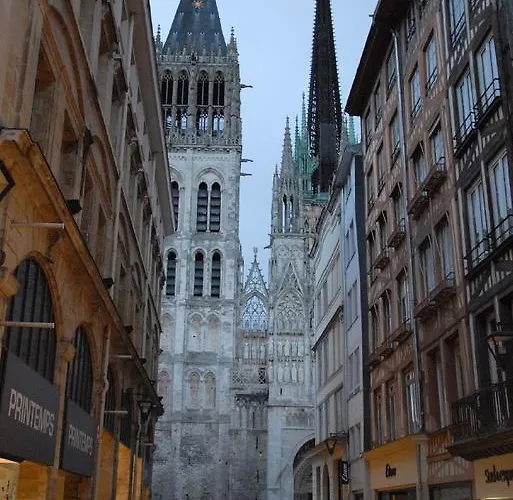 Hotel Les Arcades Rouen