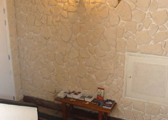 Les Arcades Hotel 2*