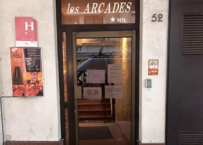 Des Arcades 酒店