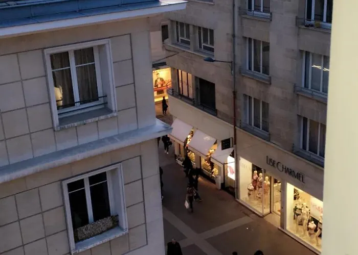 Les Arcades Hotel 2*